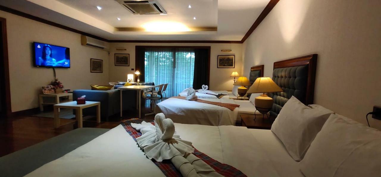 Asias Boutique Club /The Homestays Bantalatrangszit Kültér fotó